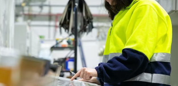 制胜未来的生产调度艺术：智能管理引领产业革新